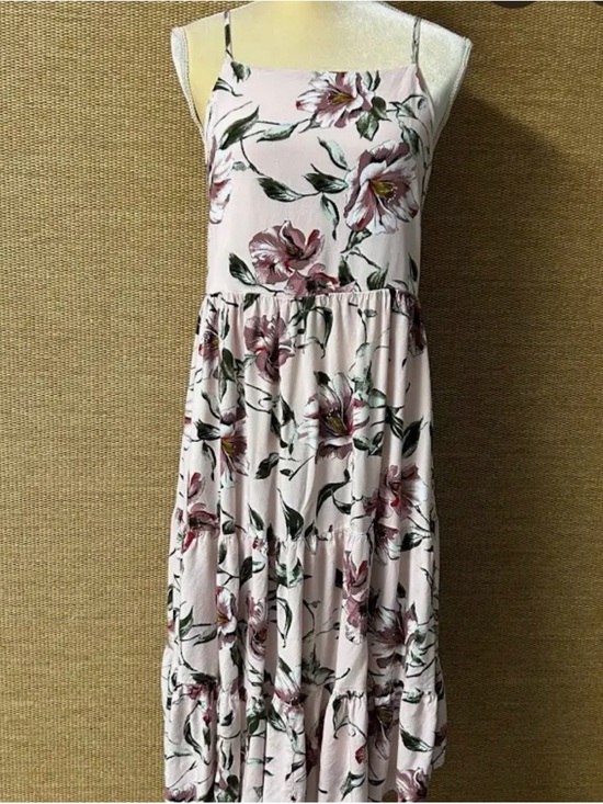 Xhilaration Dresses & Skirts - Pink Floral ~ Mid Length Dress ~ Adjustable Lace-up Back & Straps ~ Sz Large